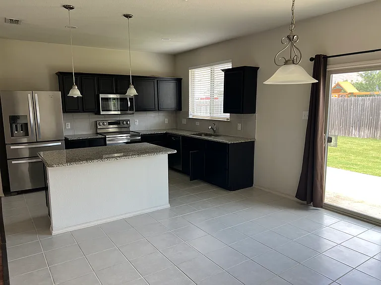 5321 Wharfside Pl — Photo 6