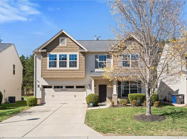 3851 Crestwell Cove Ct, Winston Salem, NC 27103