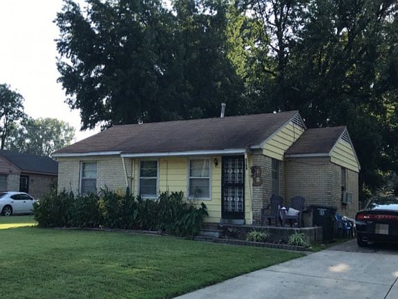 3rd image of 4706 Fairley Rd