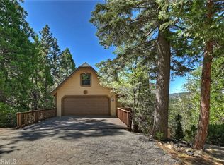 369 Pioneer Rd, Lake Arrowhead, CA 92352