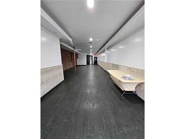 Building Photo - 2172 Flatbush Ave #1