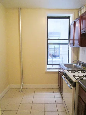 Rented by Bohemia Realty Group | media 11