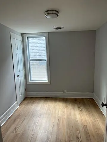 51 Van Derveer St — Photo 5
