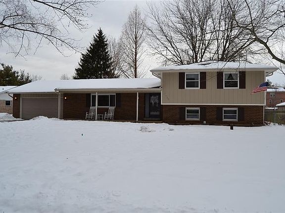 3rd image of 734 Fawcett Dr
