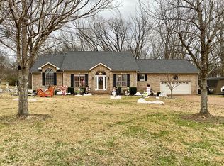 273 Lake Terrace Dr, Hendersonville, TN 37075