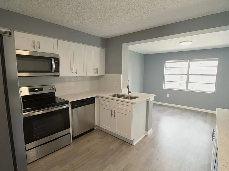 7138 Oakwood Dr — Photo 17
