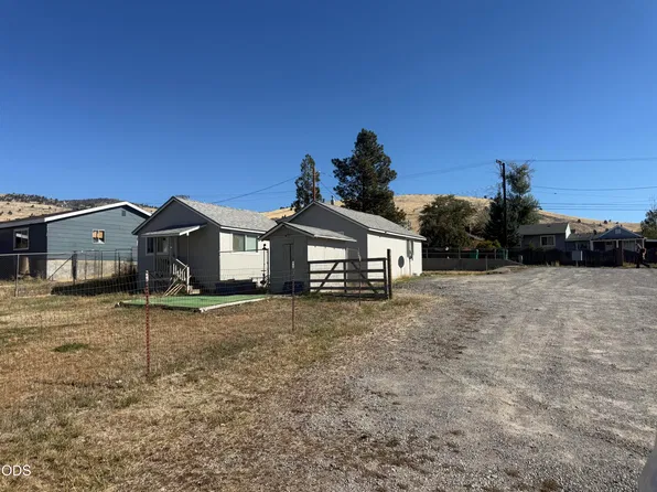 2200 Patterson St, Klamath Falls, OR 97603