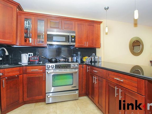 5th image of 140 W 136th St #1