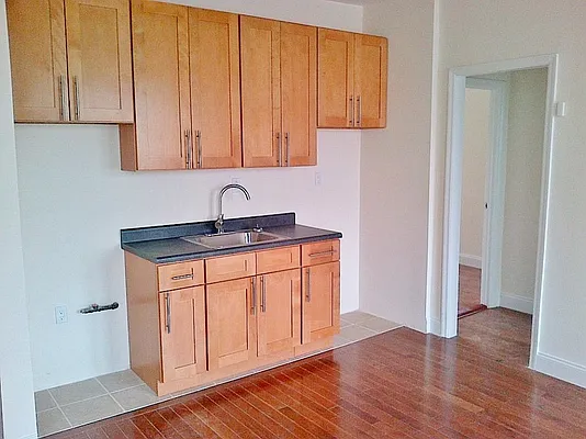 Rented by Bohemia Realty Group | media 16