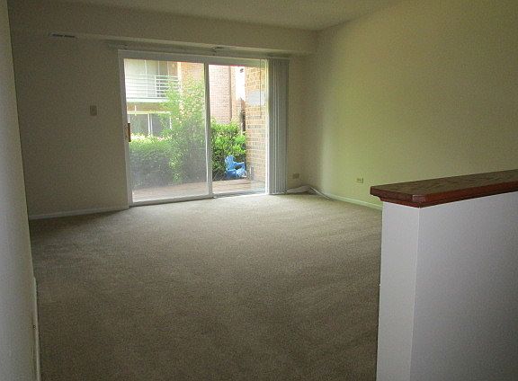 2nd image of 929 Buccaneer Dr APT 1