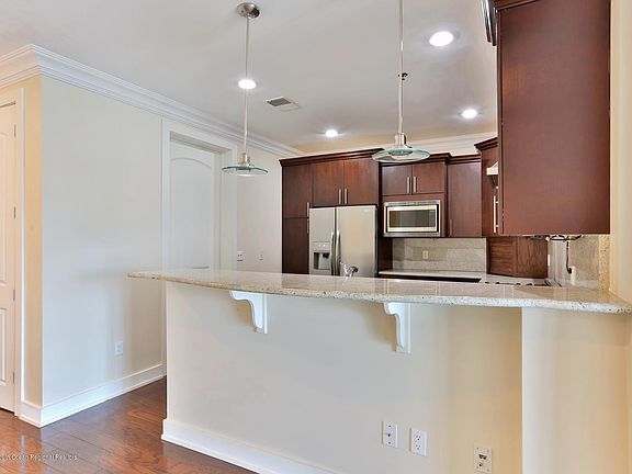4th image of 432 Ocean Blvd Unit 216