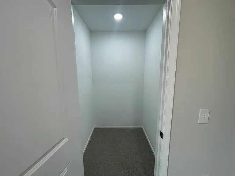 321 Sara Ann Ave — Photo 13
