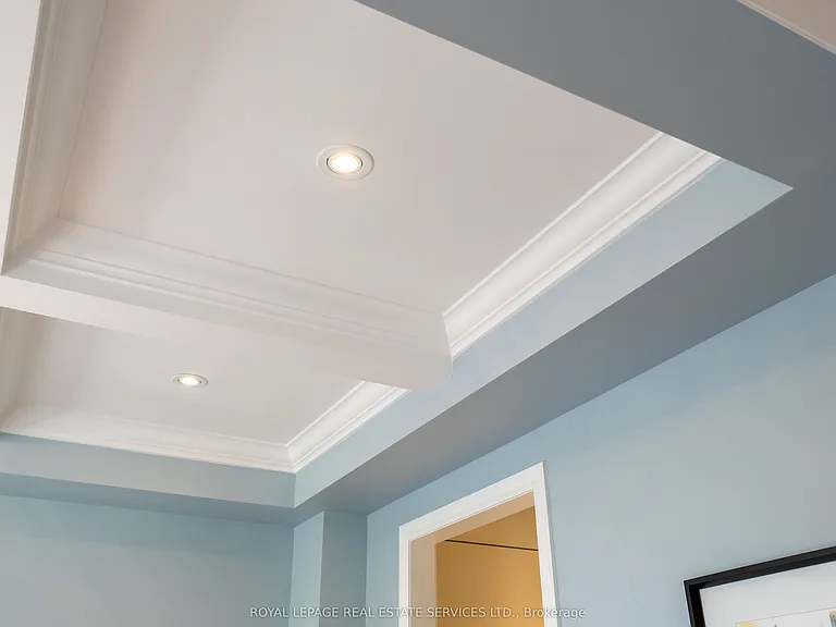 2083 Grange Dr — Photo 16