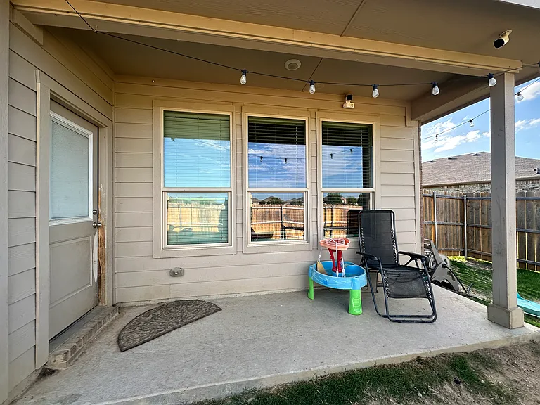 9312 Red Brush Trl — Photo 11