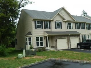 1 Village Ln, Sparta, NJ 07871
