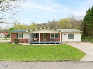 156 Rector Dr, Huntsville, TN 37756