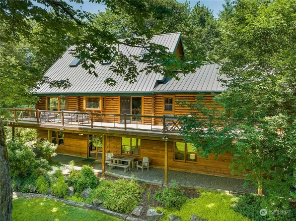 17210 272nd Avenue SE, Issaquah, WA 98027