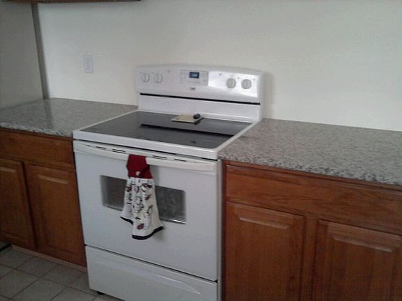 3rd image of 8235 Flamingo St