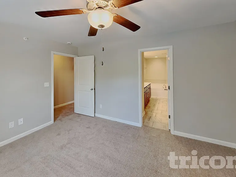512 Hickory Leaf Ct — Photo 6