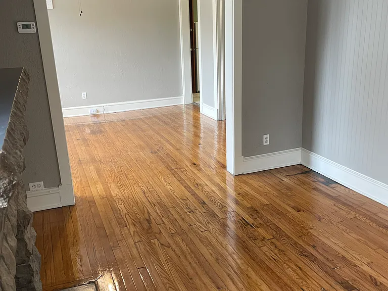 2208 E 29th St #1 — Photo 31