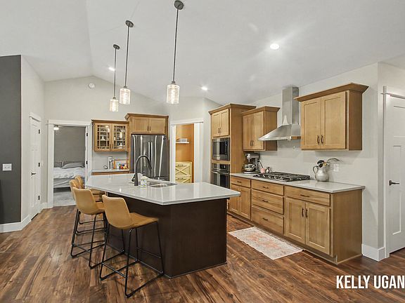 4th image of 5445 Stringer Rd