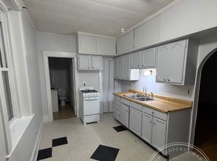 456 Eastern Ave, Fall River, MA 02723