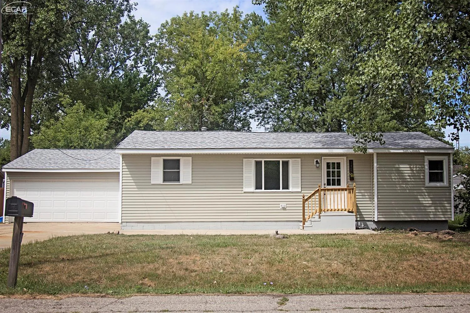 1126 S Packard Ave photo 1