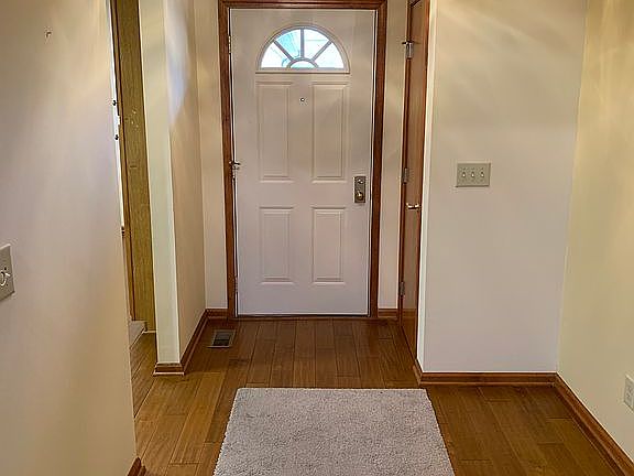 3rd image of 1483 Pavey Pl