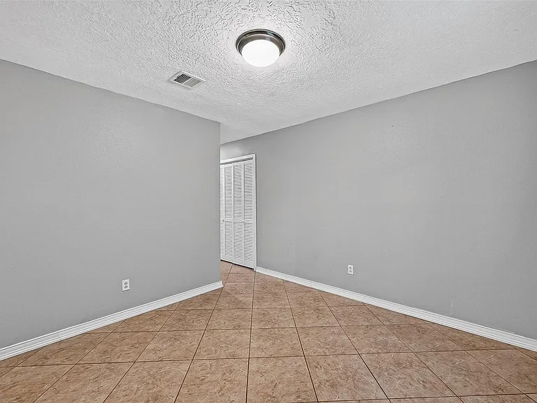 19610 San Gabriel Dr — Photo 3