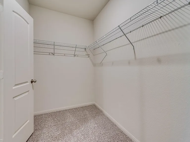 310 Foster Ln — Photo 7