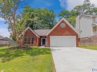 111 Sunset Rdg, Madison, AL 35758