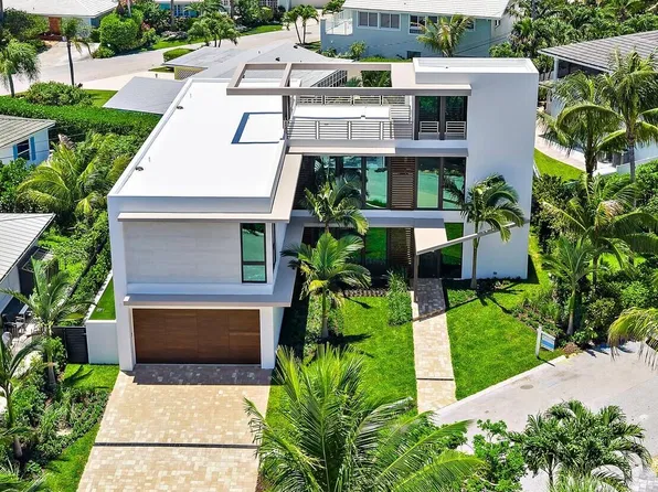390 Jupiter Lane, Juno Beach, FL 33408