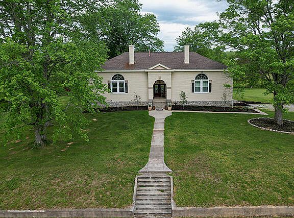2nd image of 1678 Little Hickman Rd