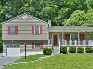 329 Alpine Dr, Cortlandt Manor, NY 10567