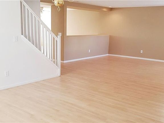 4th image of 2534 Wild Tamarind Blvd