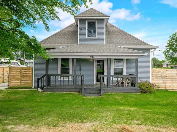 204 Walnut St, Jonesville, IN 47247