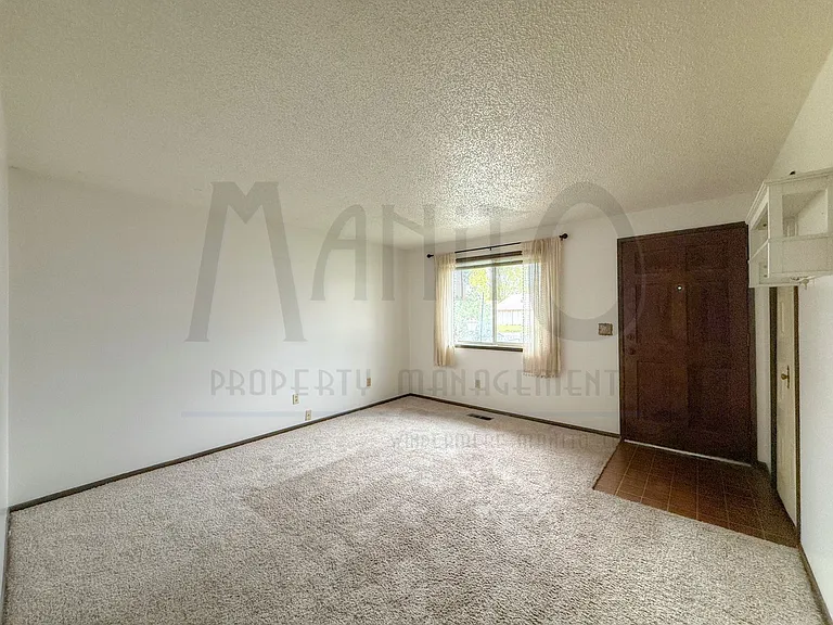 7924 E Indiana Ave — Photo 3