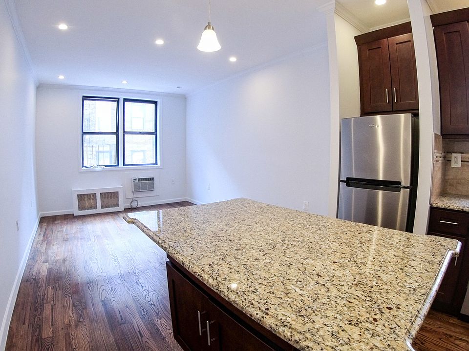 1st image of 420 E 82nd St APT 3D
