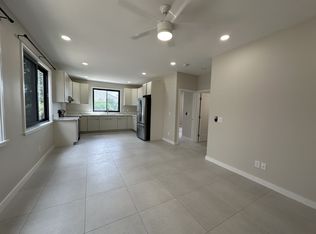 99-052 Moanalua Rd #A1, Aiea, HI 96701