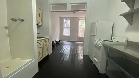 Rented by Ethan Blinder, LREB