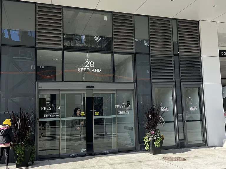 28 Freeland St #2305 — Photo 2