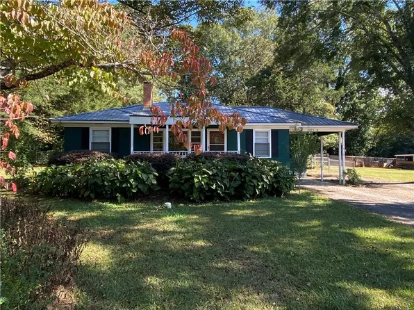 118 Glen Iris Dr, Monroe, GA 30655