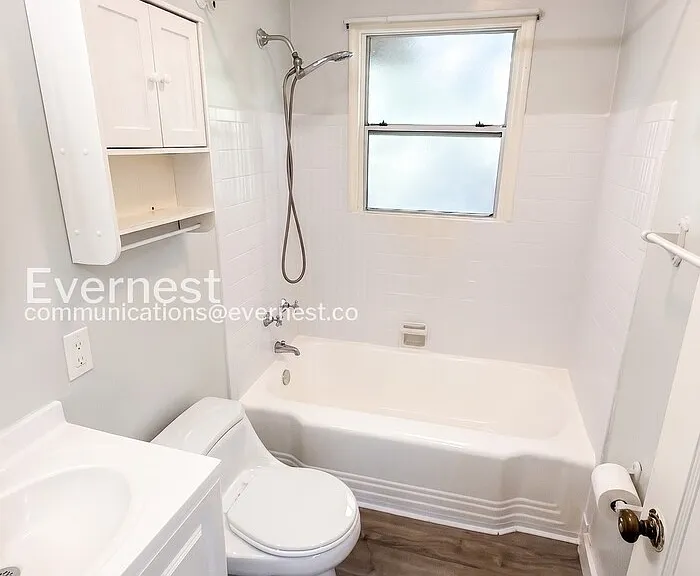 6618 Laird Ave — Photo 13