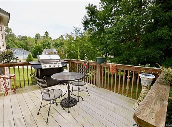 5th image of 7295 Oxford Bluff Dr