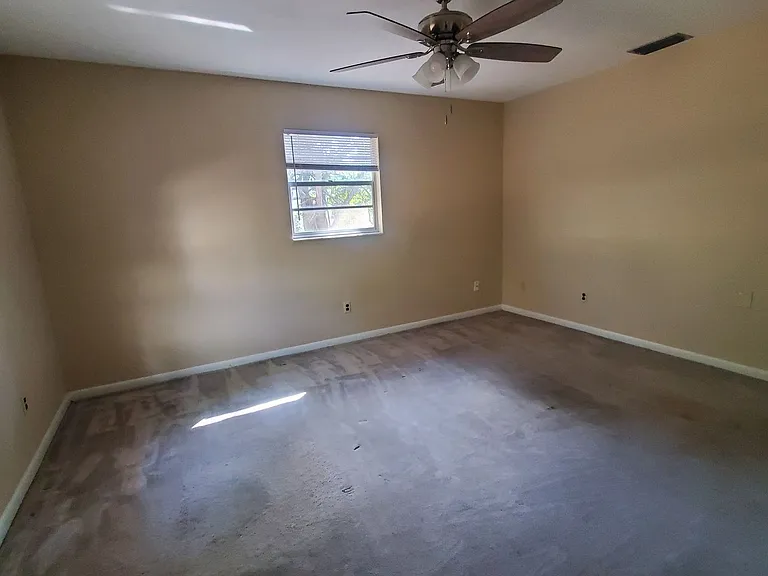 8503 SW 203rd Ct — Photo 28