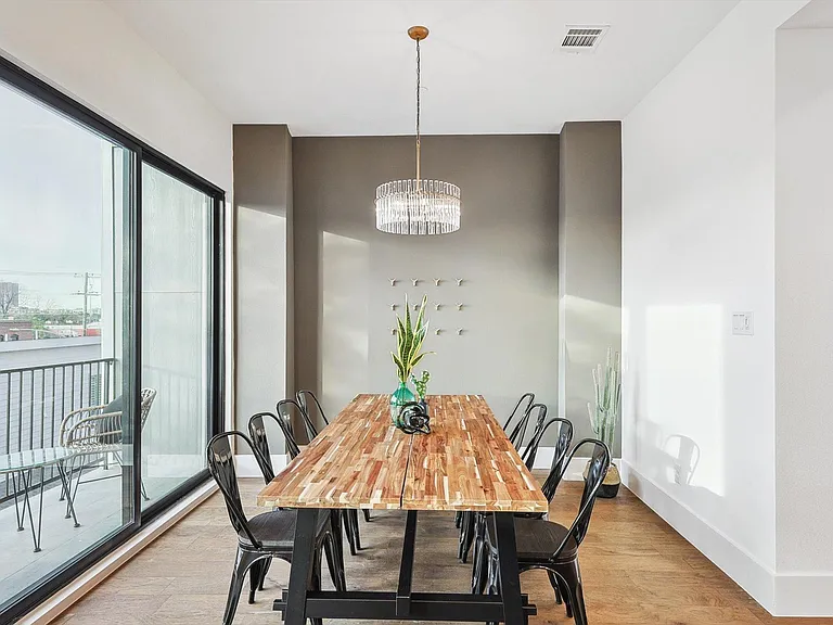 1805 Browder St #103 — Photo 6