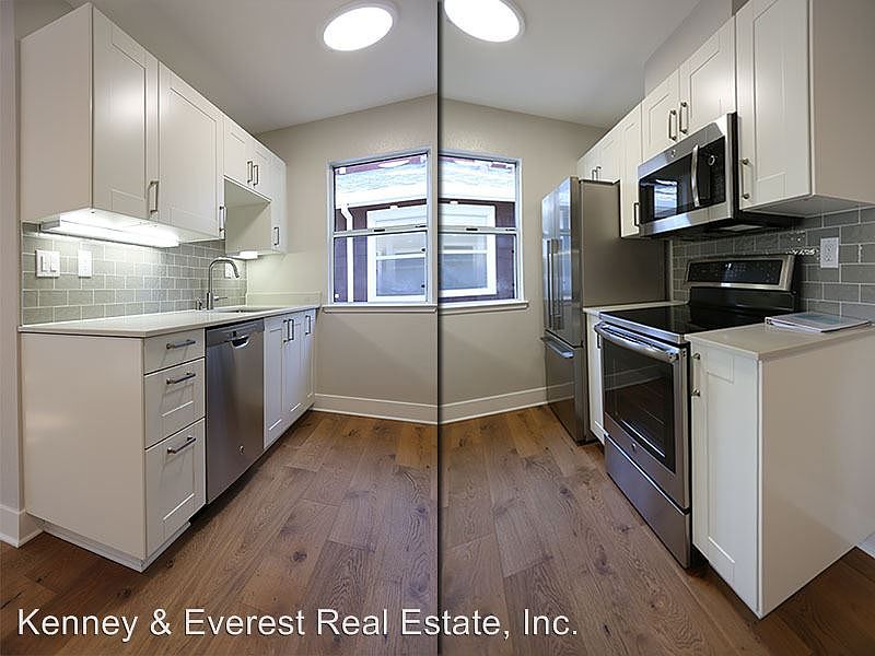 1st image of 18 Bayside Ct