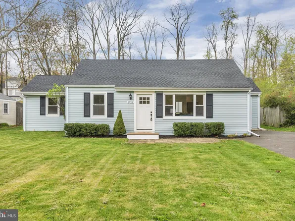 2723 Monmouth Rd, Jobstown, NJ 08041