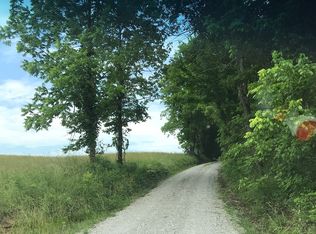 51 North, Anna, IL 62906