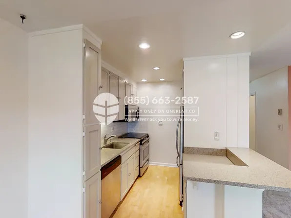 1036 Oak Grove Rd APT 60, Concord, CA 94518